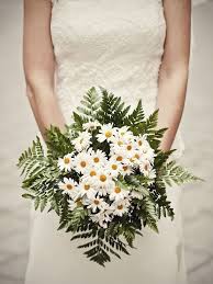 This stunning silk wedding bouquet will blend perfectly with a broad spectrum of colors; Daisies Bouquet Daisy Bouquet Wedding Daisy Bouquet Bridesmaid Bouquet