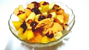 Se amesteca usor sa nu le zdrobim. Salata De Fructe Youtube
