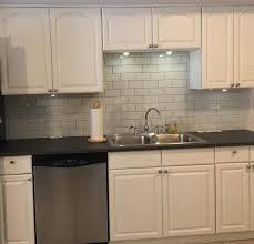 Made from offcuts of oak kitchen worktop and purple heart plugs to add a little spice. Amazon Com Art3d 32 Piece Peel And Stick Backsplash Glass Tile For Kitchen Or Bathroom 3 X 6 Subway White Backsplash Tiles Home Improvement