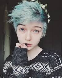 Like most trendy phrases that cut to the chase, eboy is a shortcut term of emo boy. Lefabulouskilljoy On Instagram Flower Boy Scene Hair Emo Hair Short Hair Styles