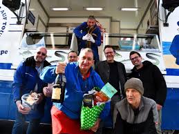 Die Marktschreier kommen: Februar verspricht Stimmung