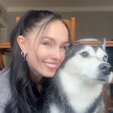 Ashley Minyard (@evaline_ashley3)