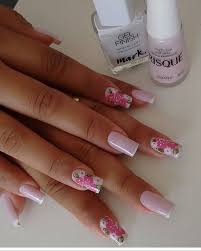 Para quem não tem tempo de fazer melhor um simples verniz faz. Unha Decorada Francesinha De 99 Lindas Inspiracoes Para A Sua Francesinha Unhadecorada Unhasde Unhas Decoradas Unhas Desenhadas Unhas Decoradas Francesinha