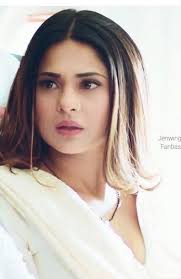 Jennifer Winget Hd Pic Jennifer Winget Jennifer Winget Beyhadh Beauty