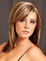 Light Brown Hair With Blonde Highlights Medium Length Google Search Hair Highlight Trends Hair Color Highlights Brown Hair With Highlights