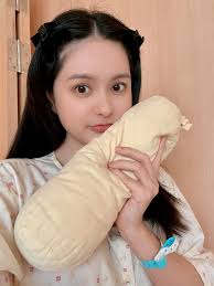 Băng về nhà đây . Hy vọng sau đợt điều trị này về sk sẽ tốt hơn để mau đón  tin vui . Vô bv sản nằm chi cái phòng toàn đồ