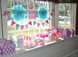 Ubernachtungsparty Ideen Dekoration Basteln Diy Fenster Wimpelkette Spa Geburtstagsfeier Kinder Spa Party Geburtstagsparty Dekoration