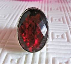 Que ce soit pour vous ou pour gâter un être cher, craquer pour cette bague maty pour femme en argent 925 sera toujours une bonne idée. Bague Unisexe Grenat Sur Argent 925 000grosse Bague Etsy Fashion Rings Celtic Wedding Rings Heart Ring