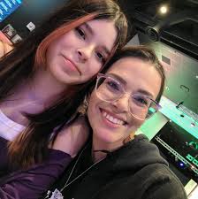 What food or snacks to serve during Quinceanera getting ready?