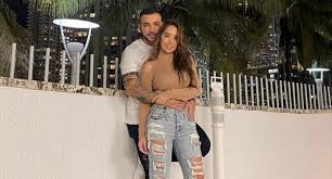 Maybe you would like to learn more about one of these? Jessi Uribe Se Comprometio Con Paola Jara