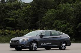 1 gallon of gasoline=33.7 kwh. Best Deals On Electric Plug In And Hybrid Cars For April 2019
