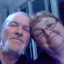 What is the best way to fertilize feijoa trees?