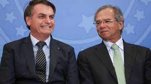 O economista paulo guedes, conselheiro econômico do candidato do psl à presidência, jair bolsonaro, visitou o presidenciável no hospital israelita albert einstein. Bolsonaro Diz Que Quem Decide A Economia E O Paulo Guedes