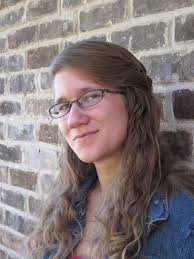 Amazon.in: Elle Bee: books, biography, latest update