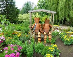 Use some of these garden decorating ideas for inspiration to add your creative touch. Know How To Decorate Garden At Home In Free Time