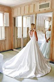 It is located on the top right hand corner, above the map. Pin On Wedding
