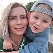 Another great weekend away in the Tentbox 👌🏼 Me, my boy 💙 2 dogs and a  tortoise! We've definitely got the camping bug 🫶🏼