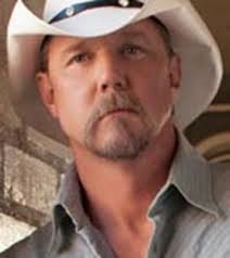 Investigators Reveal Cause of Trace Adkins' Band Bus Crash