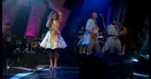 As Canções Que Você Fez Pra Mim Lyrics Amy Winehouse Rehab Live On Jools Holland Amy Winehouse Winehouse My Music