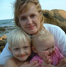 The Dodges, Maggie, Ray and Abby, visit Block Island several years ago.  Much fun!