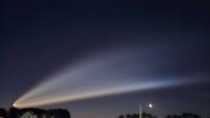 SpaceX Falcon 9 Launches 1000th Starlink Satellite in Early Morning Spectacle