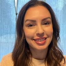 We are entering 'The Seven Husbands of Evelyn Hugo' fancast chat. 💚 How  would you cast the husbands?