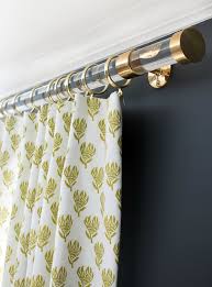 Si todavía no te convence gold curtain rings y estás pensando en buscar un producto parecido, aliexpress es un buen lugar para comparar precios y vendedores. Acrylic Curtain Rods With Brass Hardware Driven By Decor