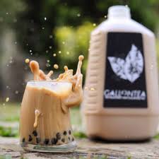 Nov 14, 2017 · the us gallon is about 3.785 liters and common in the united states and latin america. Here S The Gallontea For Milk Tea Lovers