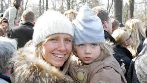 Zu sehen gibt es kiwis aktuellen partner am sonntag in der aktuellen ausgabe vom. Andrea Kiewel Partner Kinder So Lebt Der Fernsehgarten Star Privat Intouch