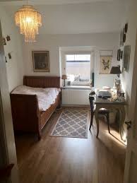 Zum 01.10.2021 können sie diese schöne und neuwertige wohnung beziehen, die durch eine gehobene innenausstattung besticht und im. 2 Zimmer Wohnung Zu Vermieten Heisterbachstr 6 53173 Bonn Bad Godesberg Mapio Net