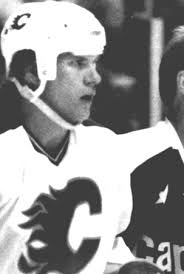 2004-05 MIH Media Guide.indb