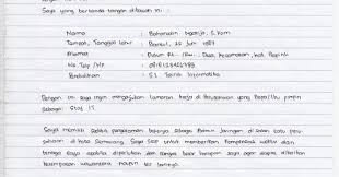 Format penulisan surat lamaran kerja, beberapa tips dan contoh surat lamaran kerja secara dalam pembuatan surat lamaran kerja di pt anda harus menulis posisi yang sesuai dengan yang seperti keterangan yang saya tulis di atas, saya memiliki motivasi untuk menjadi seorang guru di. View Contoh Surat Lamaran Kerja Tulis Tangan Baik Dan Benar Images Contohsurat Lif Co Id