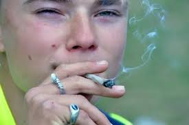 420 event: Around 700 people gather at Castle Park to smoke cannabis