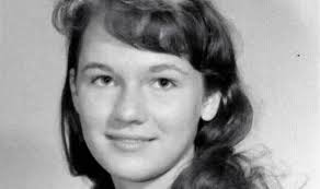 Elizabeth "Betsy" Wall was upset over her son's divorce with Jenna Wall.  So, she began researching family murder-suicides.