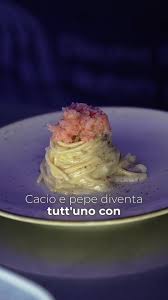 22.06.24, Vinoforum. Preparazione di una cacio e pepe, arricchita da una  tartare di gambero rosso profumata al lime. Un piatto tanto semplice quanto  particolare, in cui un elemento cuoce l’altro ...