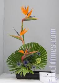 Resultado De Imagem Para Ikebana Tropical Floral Arrangements Creative Flower Arrangements Fresh Flowers Arrangements