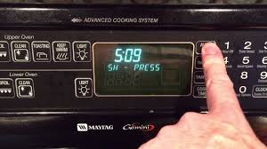 This is a lower oven bake element. Maytag Gemini Oven Range Display How To Change Spanish To English Celsius To Fahrenheit Youtube