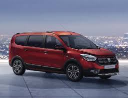 Poznaj lodgy, rodzinnego vana od 5 do 7 miejsc dacii. Dacia Lodgy