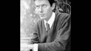 André felippe di mauro (rio de janeiro, 27 de outubro de 1964) é um ator, diretor, produtor, escritor e roteirista brasileiro. Fabrizio De Andre Amico Impegnativo Rolling Stone Italia