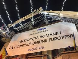 5 de rezultate pentru eticheta presedintia romaniei la ue. Banner Care Anunta Presedintia Romaniei La Consiliul Ue Pe Palatul Administrativ