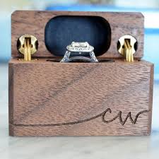 Custom personalized jewelry boxes engraved with text make great gifts for bridesmaids, flower girls, mothers day or any occasion. China Personalized Slim Engagement Ring Box Double Hinge Factory Free Engraved Jewelry Box Wooden Box On Global Sources Personalized Slim Engagement Ring Box Factory Free Engraved Jewelry Box Engraved Jewelry Box
