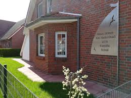 Finde wohnung, haus oder appartement zum kaufen oder mieten in deutschland. Ferienhaus Jonas Hooksiel Firma Urlaubstraum Nordseekuste Ina Petersen