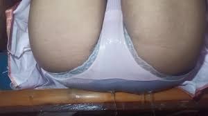 私のBambooベンチシッターでおしっこ