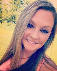 Beth Sherwood's Instagram, Twitter & Facebook