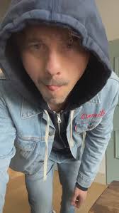 You know what day it is???? Tonight at 9pm