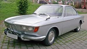 From Bavaria With Love The Bmw E9 Coupes Ate Up With Motor Voitures Classiques Bmw Voiture