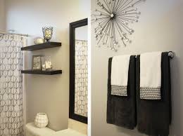 Find stockbilleder af yellow gray brown bathroom 3d rendering i hd og millionvis af andre royaltyfri stockbilleder, illustrationer og vektorer i shutterstocks samling. 20 Creative Decorating Ideas For Small Bathroom Design Bathroom Decor Grey Decorating Ba In 2020 White Bathroom Decor Grey Bathroom Interior Yellow Bathrooms