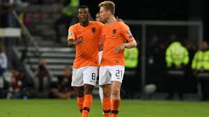 Daarnaast zijn er nog zoveel meer mooie nederlands elftal fanartikelen te vinden in de officiële knvbshop. Nederlands Elftal Oranje Is Van Iedereen Nos Jeugdjournaal