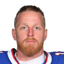 Gerald Everett vs. Cole Beasley Stats