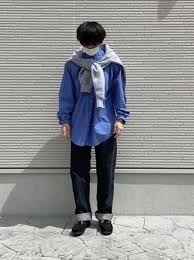 Using a gray tie with this navy suit is a surefire way to earn style points. Grey Sweatshirt Outfits For Men 301 Ideas Outfits Lookastic